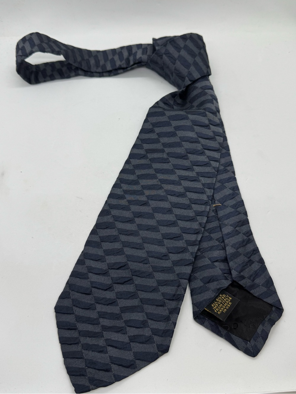 Donna Karan New York Blue Geometric Silk Necktie Textured Pattern One Size